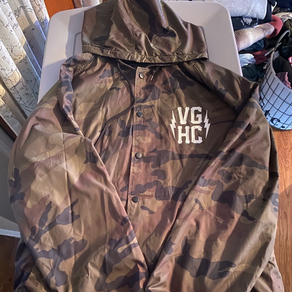 Violent gentlemen windbreaker hoodie 2XL.
